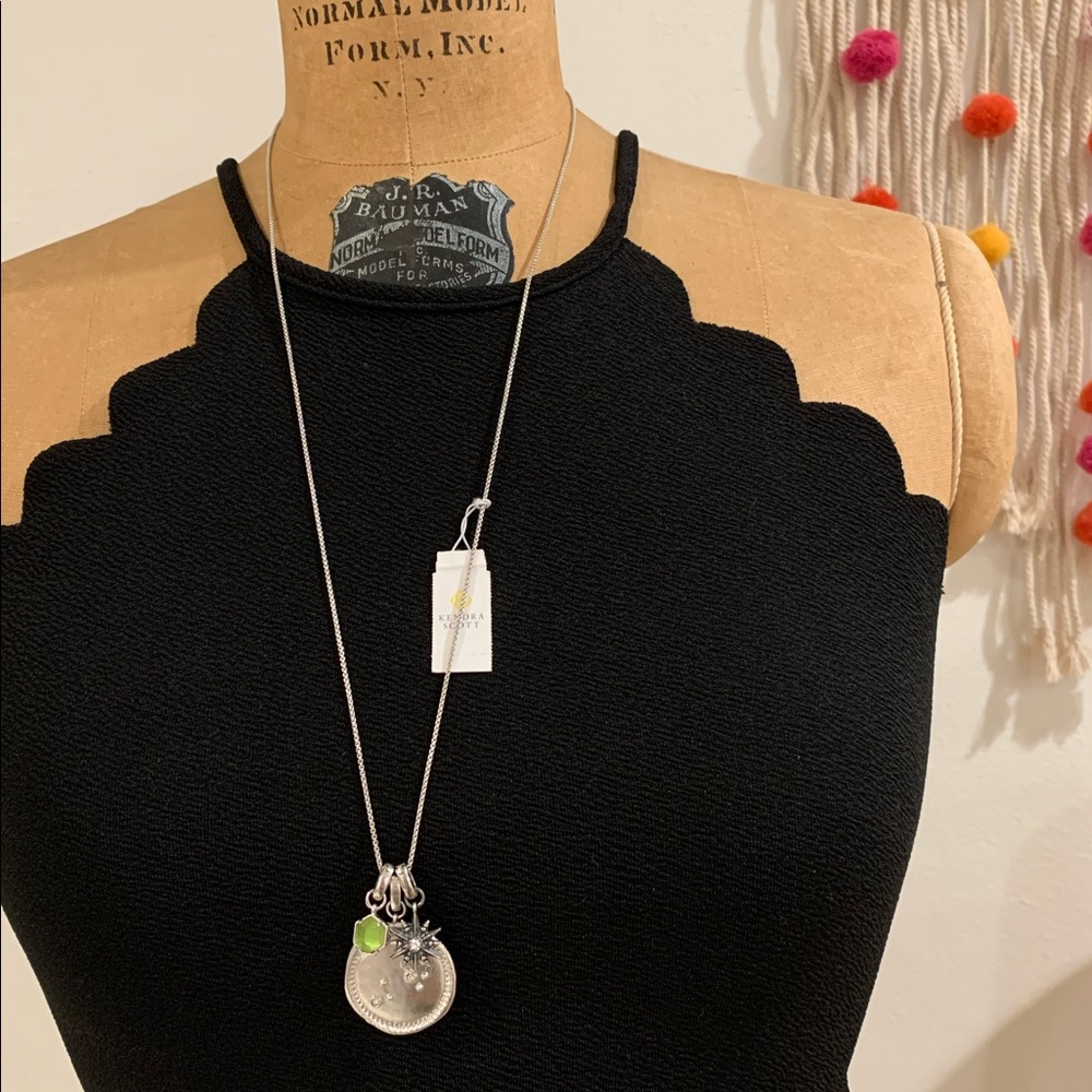 NWT KENDRA SCOTT LEO ZODIAC CONSTELLATION PENDANT NECKLACE